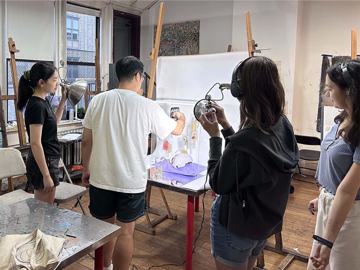 Students in studio classroom during summer art portfolio intensive program in New York City